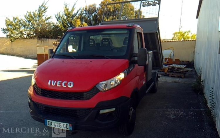 IVECO 35C13 BENNE SIMPLE CABINE COFFRE NON ROULANT  EA-426-QC