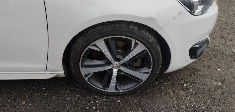 PEUGEOT 308 BLANC/BLEU EA-860-TQ