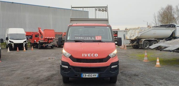 IVECO 35C13  BENNE SIMPLE CABINE COFFRE  EB-492-HV