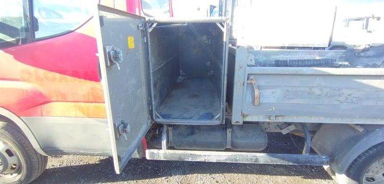 IVECO 35C13 BENNE SIMPLE CABINE COFFRE  EF-740-FD