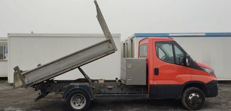 IVECO 35C13 BENNE SIMPLE CABINE COFFRE  EF-844-FD