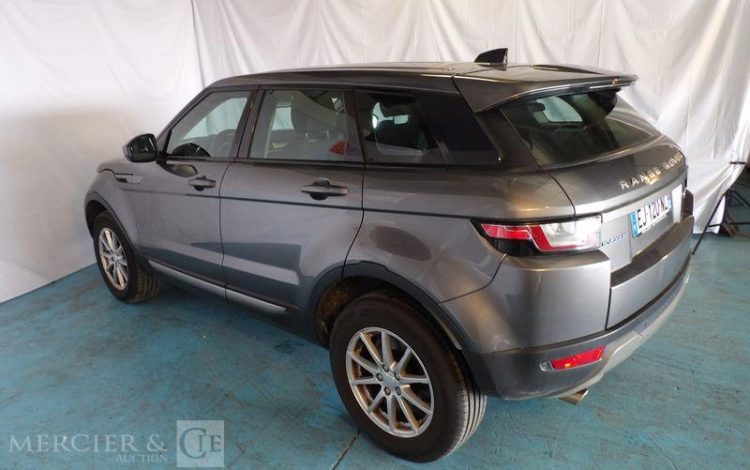 LAND ROVER EVOQUE 2,0 ED4 150CH EXECUTIVE 2WD GRIS EJ-120-NL