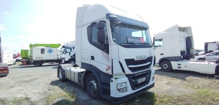 IVECO STRALIS AS440S48TP – DIESEL – PTAC 19T – PTRA 44T BLANC EV-853-EL