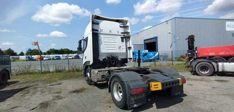 IVECO STRALIS AS440S48TP – DIESEL – PTAC 19T – PTRA 44T BLANC EV-853-EL