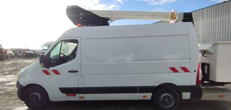 RENAULT MASTER AVEC NACELLE KLUBB K32 12 A 14M  EX-959-DF