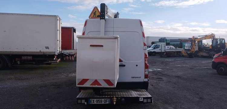 RENAULT MASTER AVEC NACELLE KLUBB K32 12 A 14M  EX-959-DF