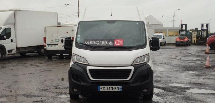 PEUGEOT BOXER FG 333 BLUEHDI 130 BVM6 L2H2 BOIS 11M3  FC-113-FD