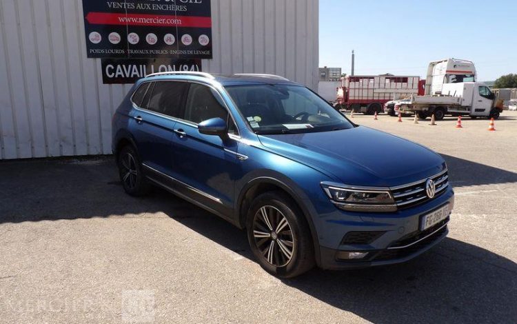 VOLKSWAGEN TIGUAN ALLSPACE 2.0 TDI 150CH CARAT EXCLUSIVE BLEU FG-266-XE