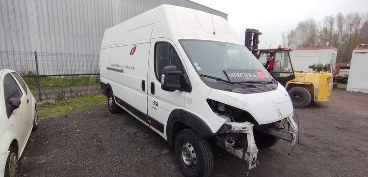 PEUGEOT BOXER PREMIUM 435BOIS L4H3 BLUEHDI 130BVM6  FR-446-EM