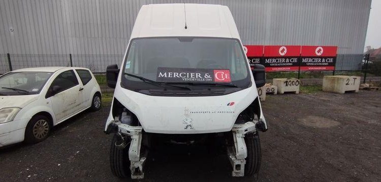 PEUGEOT BOXER PREMIUM 435BOIS L4H3 BLUEHDI 130BVM6  FR-446-EM