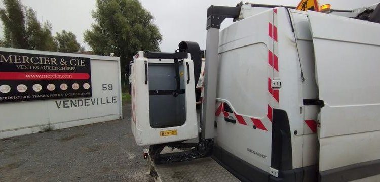 RENAULT MASTER NACELLE  MOVEX TLF 12 ,6 – 12 M – DIESEL  – 36915 KMS – BLANC GD-458-NY