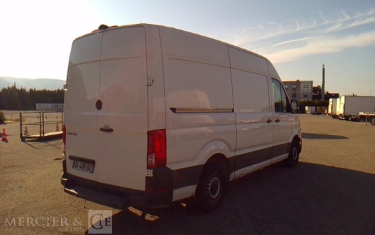 VOLKSWAGEN CRAFTER VAN 30 L3H3 11M3 TRAC 2,0 TDI 140CH BLANC GG-489-DX