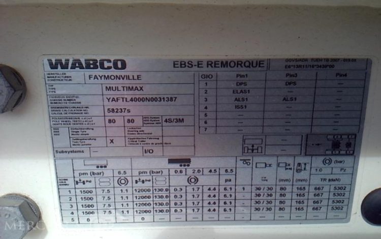 FAYMONVILLE REMORQUE PORTE ENGINS 4 ESSIEUX PTAC 38T BLANC GN-357-WM