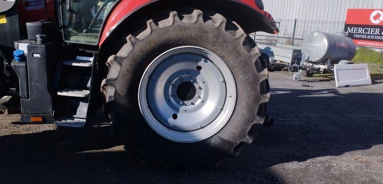 CASE TRACTEUR IH MAXXUM 115 – 73H  GP-361-ZQ