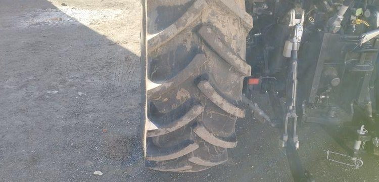 CASE TRACTEUR IH MAXXUM 115 – 73H  GP-361-ZQ