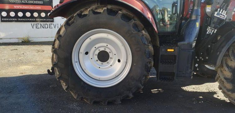 CASE TRACTEUR IH MAXXUM 115 – 73H  GP-361-ZQ