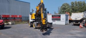 JCB PELLE SUR PNEUS JS145W 17 TONNES A VOLEE VARIABLE -AN 2020 – 5558 HEURES JAUNE JS14W