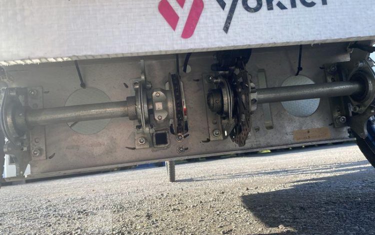 YOKLER LOT DE 2 VELOS CARGO  YOK03-04