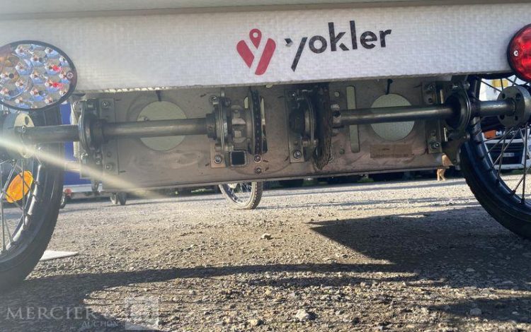 YOKLER LOT DE 2 VELOS CARGO  YOK07-08