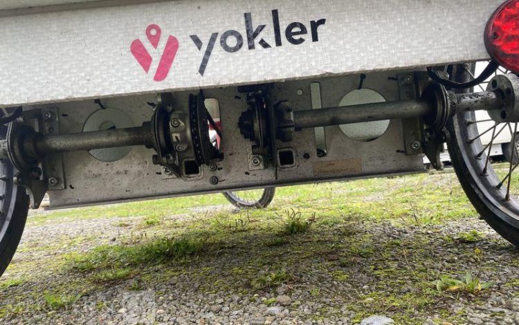 YOKLER LOT DE 2 VELOS CARGO  YOK13-14