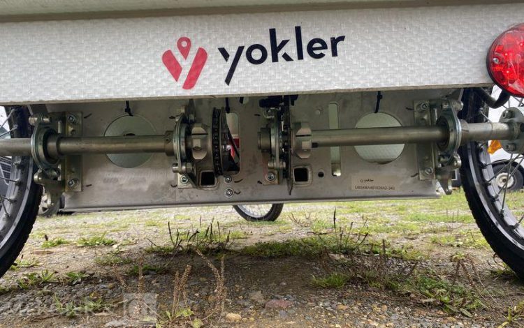 YOKLER LOT DE 2 VELOS CARGO  YOK15-16