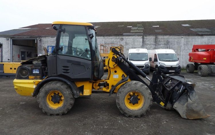 JCB 406D  H222F005