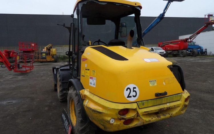 JCB 406D  H222F005