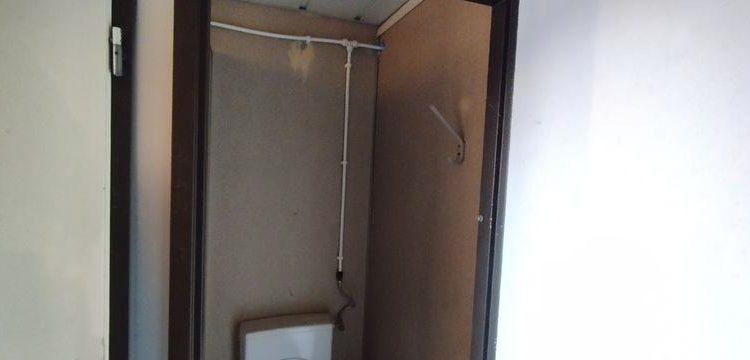 BUNGALOW SANITAIRE PORTE PIGNON  203429