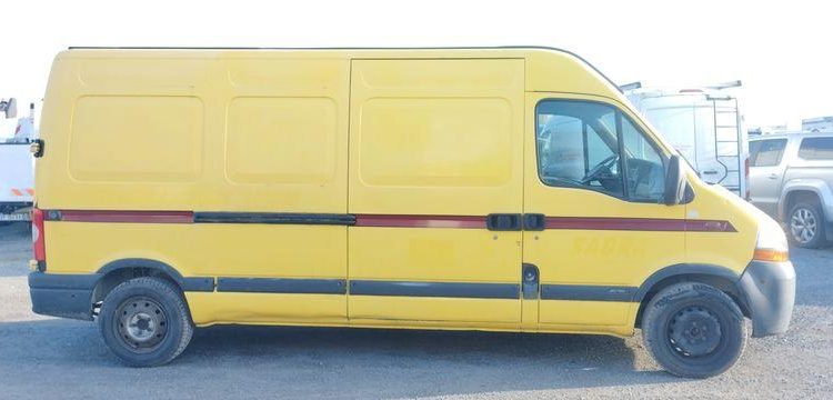 RENAULT MASTER – DIESEL – 148332 KMS – ANNEE 2006 JAUNE 6306YN62