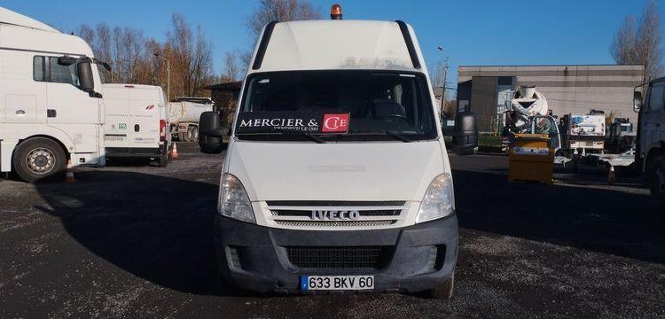 IVECO DAILY 29L10 BLANC 633BKV60