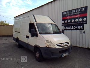 IVECO DAILY IV FOURGON 35S12 116CV BLANC BQ-309-MW