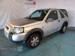 LAND ROVER FREELANDER 2,0 TD4 110CH S 4WD GRIS BT-215-ZA