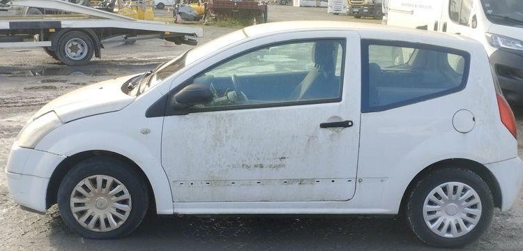 CITROEN C2 1,4 HDI – AN 2007 – NON ROULANT BLANC BT-944-HV