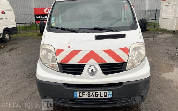 RENAULT TRAFIC L1  CF-846-LQ