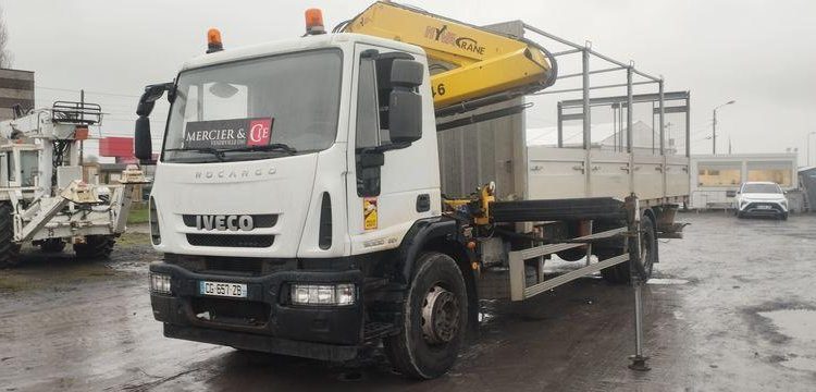 IVECO 18T GRUE  CG-657-ZB