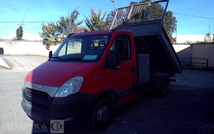 IVECO 35C13 BENNE SIMPLE CABINE  CZ-826-EZ