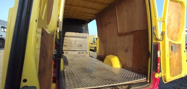 MERCEDES SPRINTER – DIESEL  – 169178 KMS – ANNE 2013 JAUNE DA-491-QE