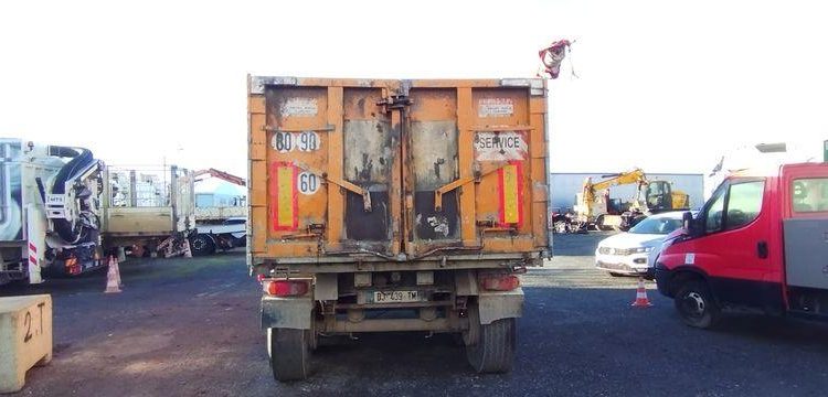 SEMI REMORQUE BENNE ALU BASCULANTE 25M3 3 ESSIEUX – PTAC 34T – 378833 KMS  DJ-439-TM