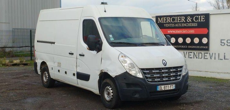 RENAULT MASTER BLANC DL-811-FT