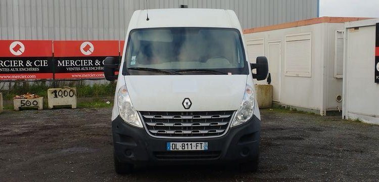 RENAULT MASTER BLANC DL-811-FT