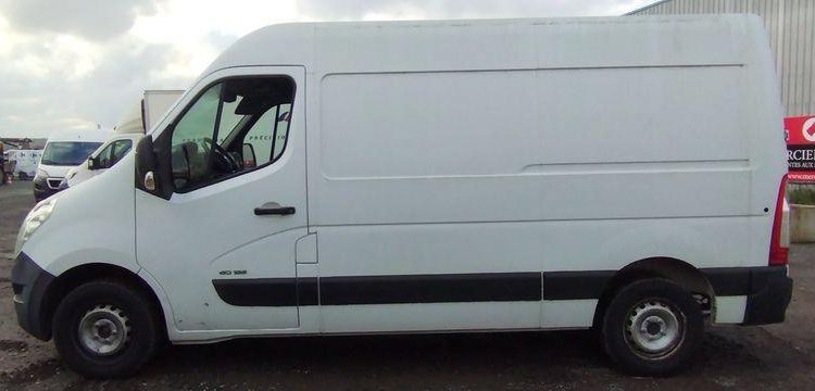 RENAULT MASTER BLANC DL-811-FT