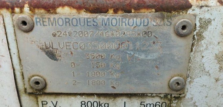 MOIROUD REMORQUE 3T5  DV-244-WZ