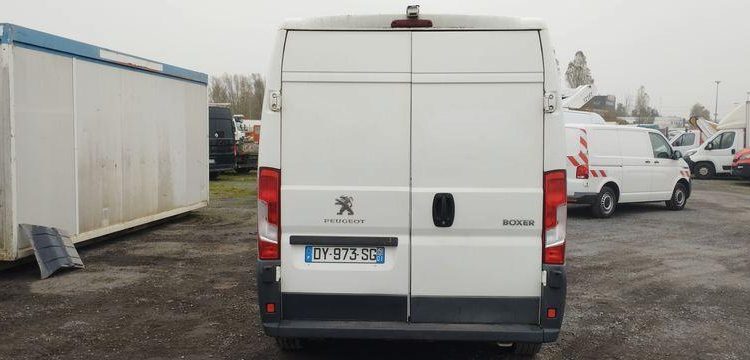 PEUGEOT BOXER BLANC DY-973-SG