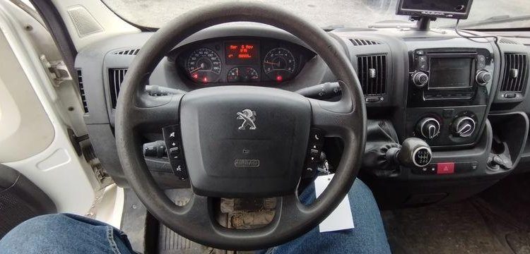 PEUGEOT BOXER BLANC DY-973-SG