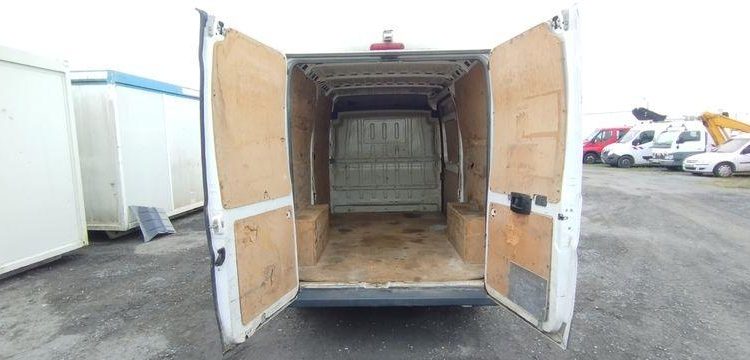 PEUGEOT BOXER BLANC DY-973-SG