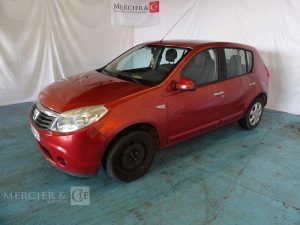 DACIA SANDERO 1,4 MPI 75CH AMBIANCE ROUGE DZ-926-SG