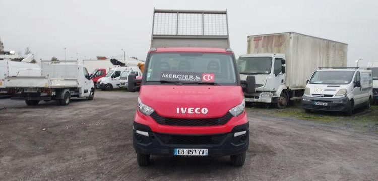 IVECO 35C13 BENNE SIMPLE CABINE COFFRE  EB-357-YV