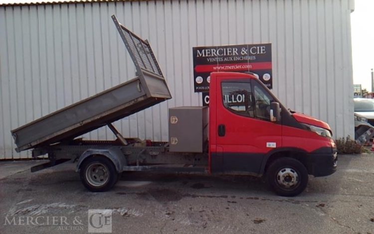 IVECO 35C13 BENNE SIMPLE CABINE COFFRE  EG-357-HA