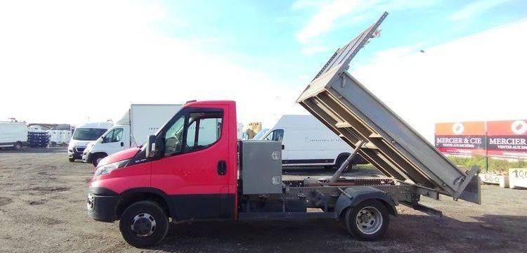 IVECO 35C13 BENNE SIMPLE CABINE COFFRE  EG-489-QG