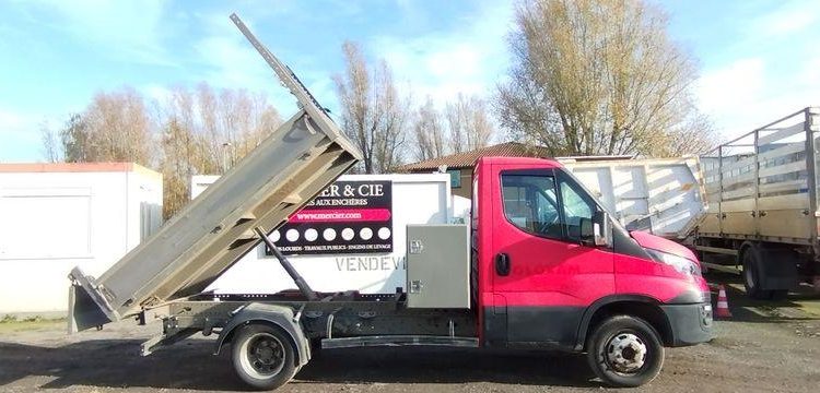 IVECO 35C13 BENNE SIMPLE CABINE COFFRE  EG-489-QG